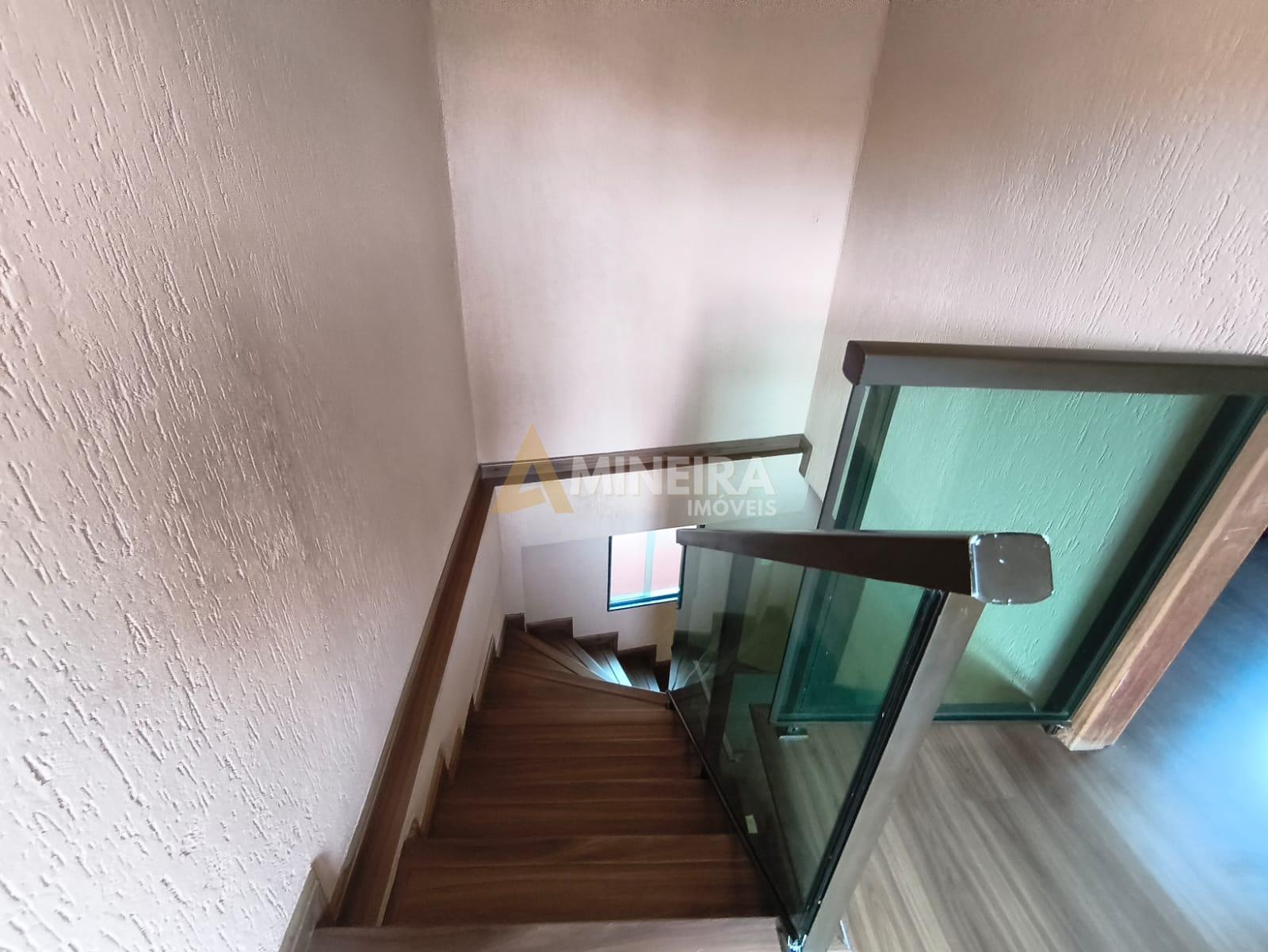 Casa a Venda 2 quartos, 100m&sup2;,  2 vagas de garagem, Bairro Hava&iacute;/BH Rua José Cambraia do Nascimento Belo Horizonte - 