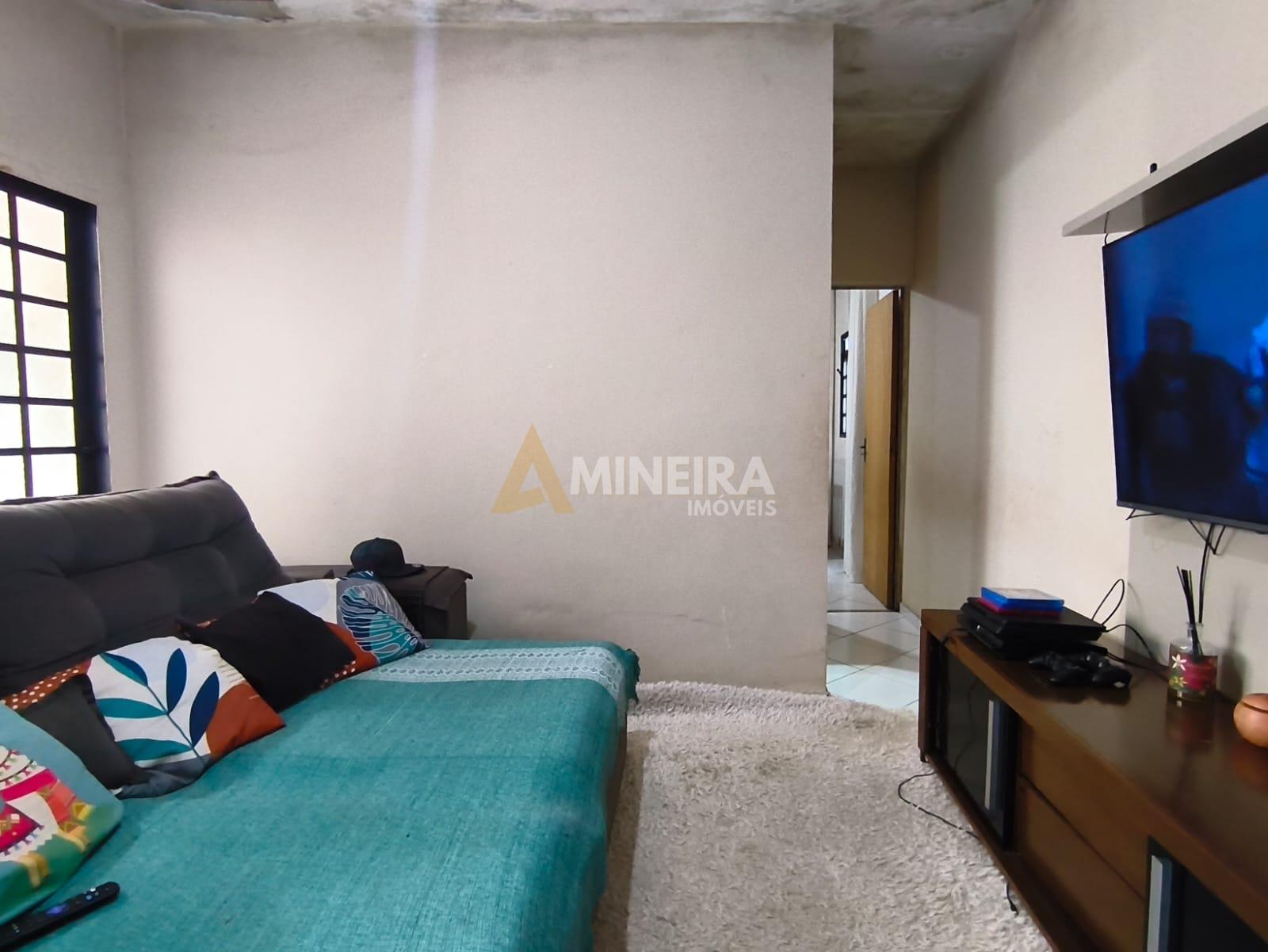 Casa a Venda 2 quartos, 100m&sup2;,  2 vagas de garagem, Bairro Hava&iacute;/BH Rua José Cambraia do Nascimento Belo Horizonte - 