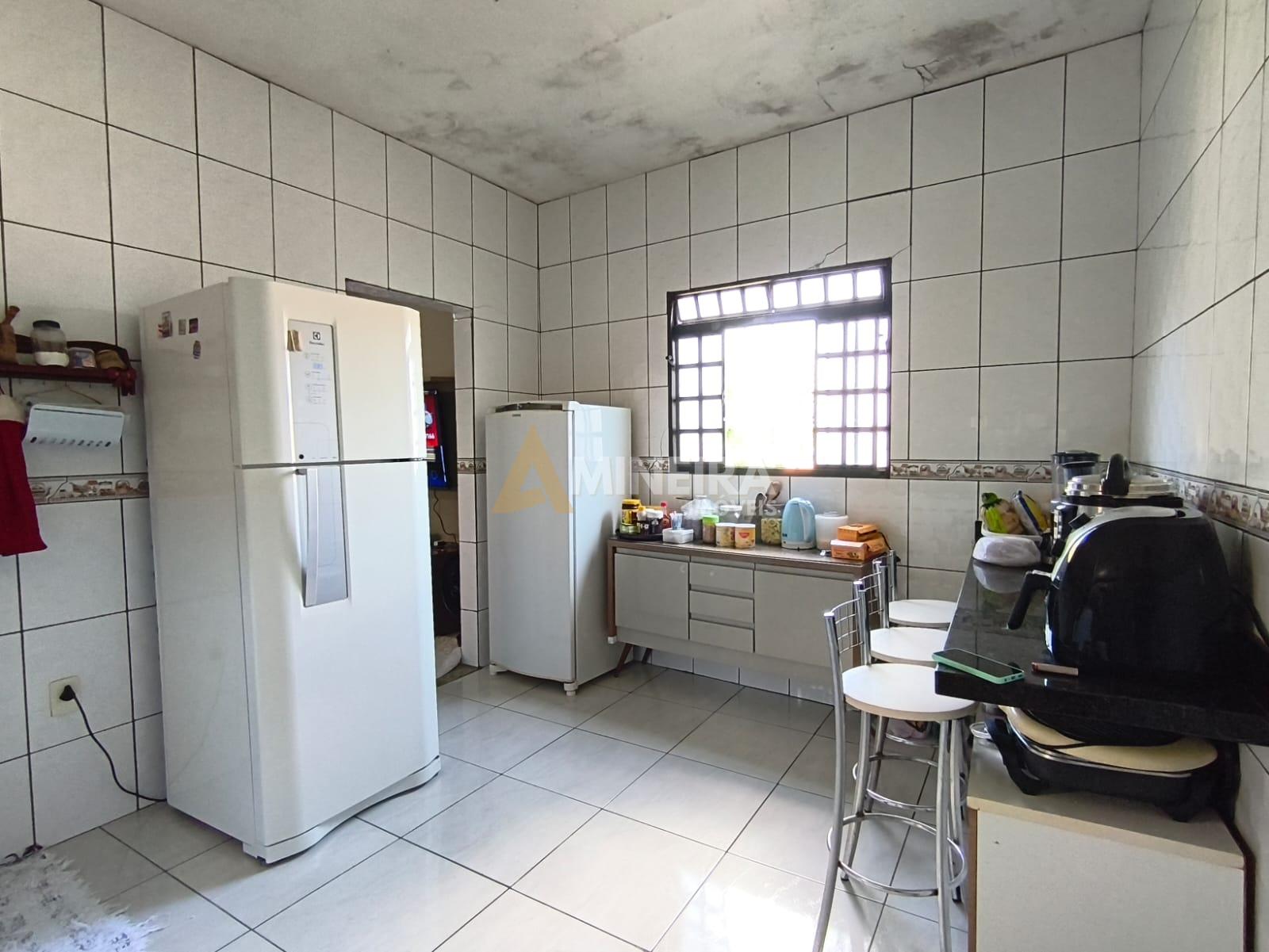 Casa a Venda 2 quartos, 100m&sup2;,  2 vagas de garagem, Bairro Hava&iacute;/BH Rua José Cambraia do Nascimento Belo Horizonte - 