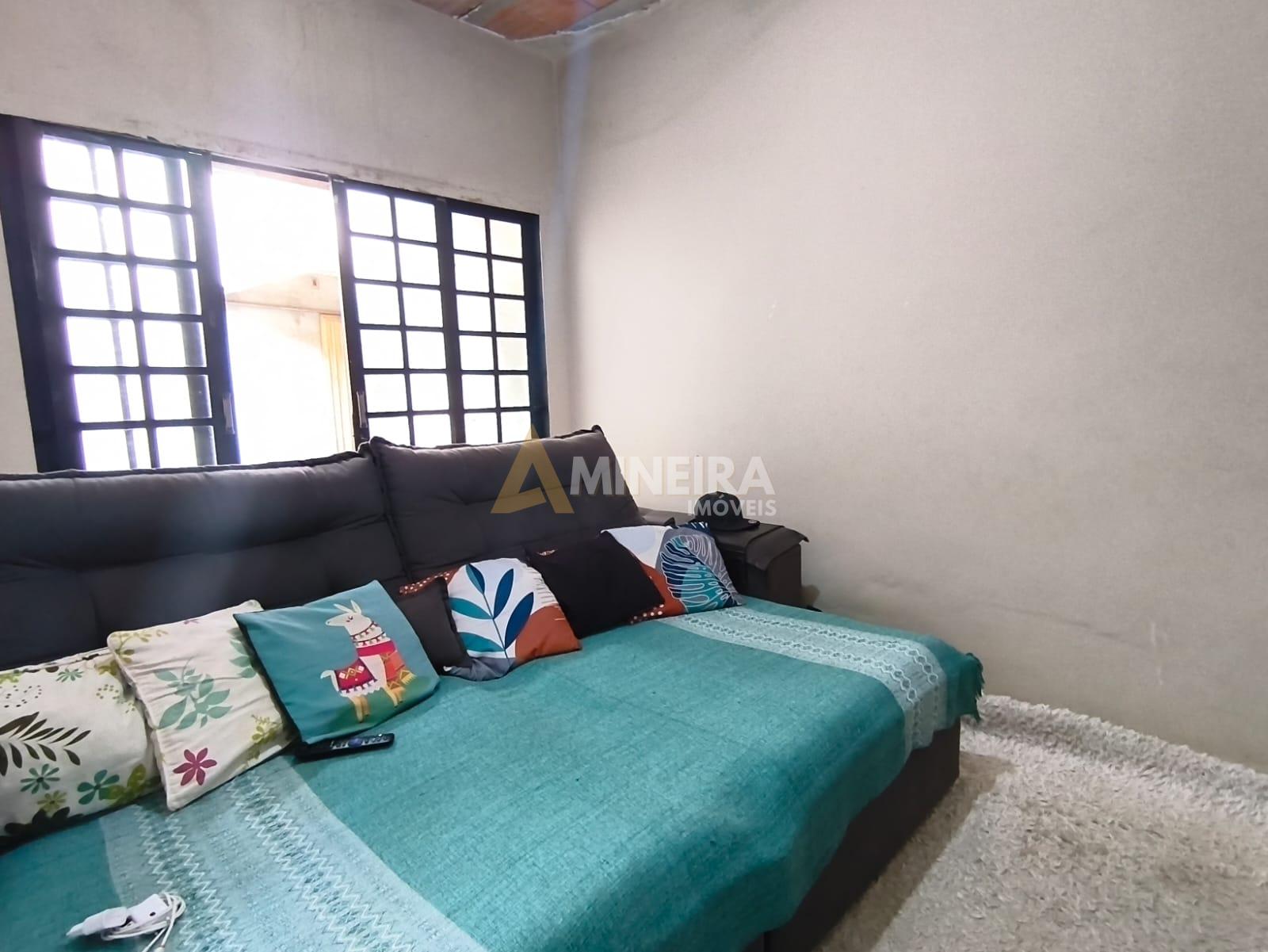 Casa a Venda 2 quartos, 100m&sup2;,  2 vagas de garagem, Bairro Hava&iacute;/BH Rua José Cambraia do Nascimento Belo Horizonte - 