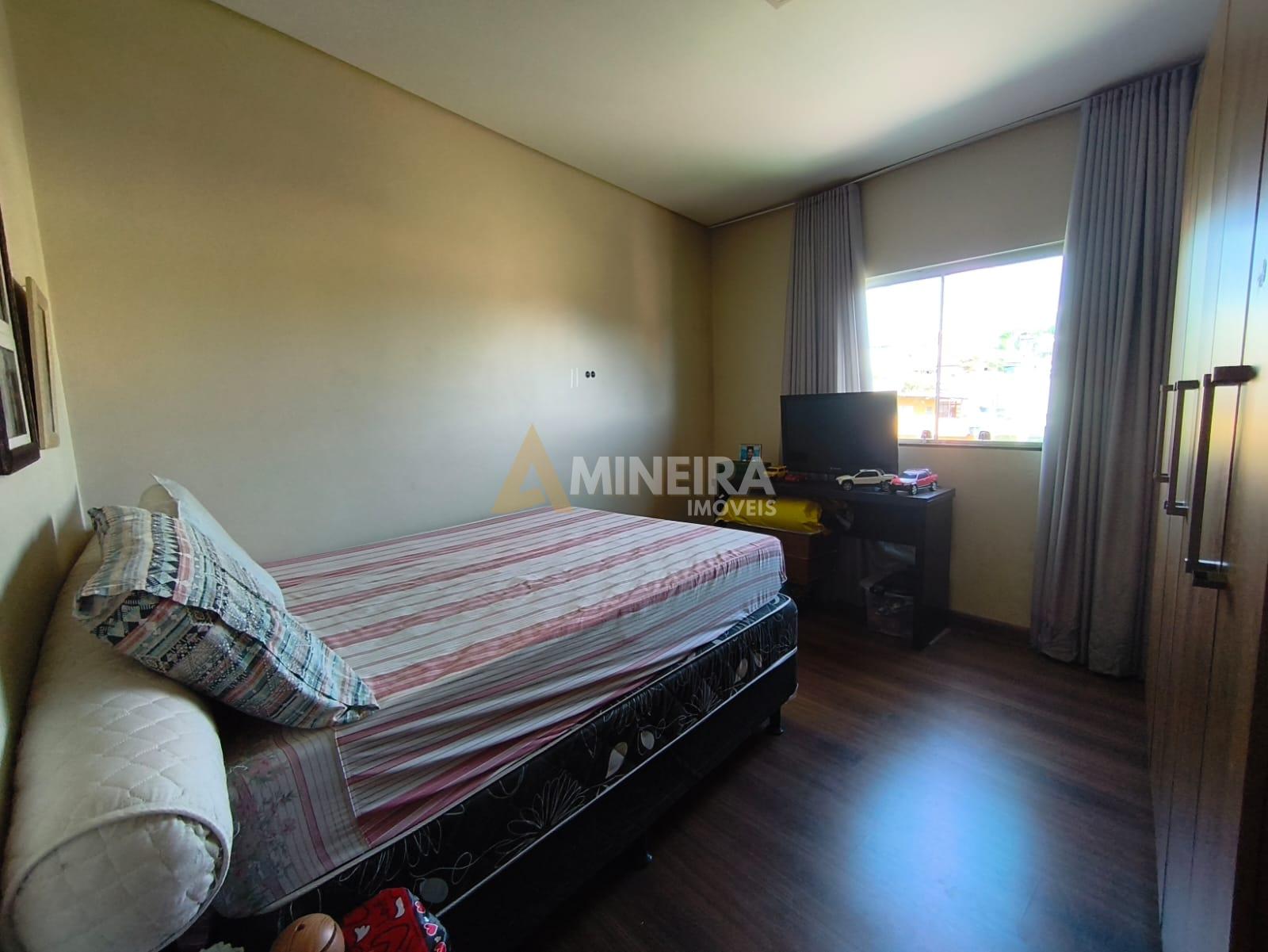 Casa a Venda 2 quartos, 100m&sup2;,  2 vagas de garagem, Bairro Hava&iacute;/BH Rua José Cambraia do Nascimento Belo Horizonte - 