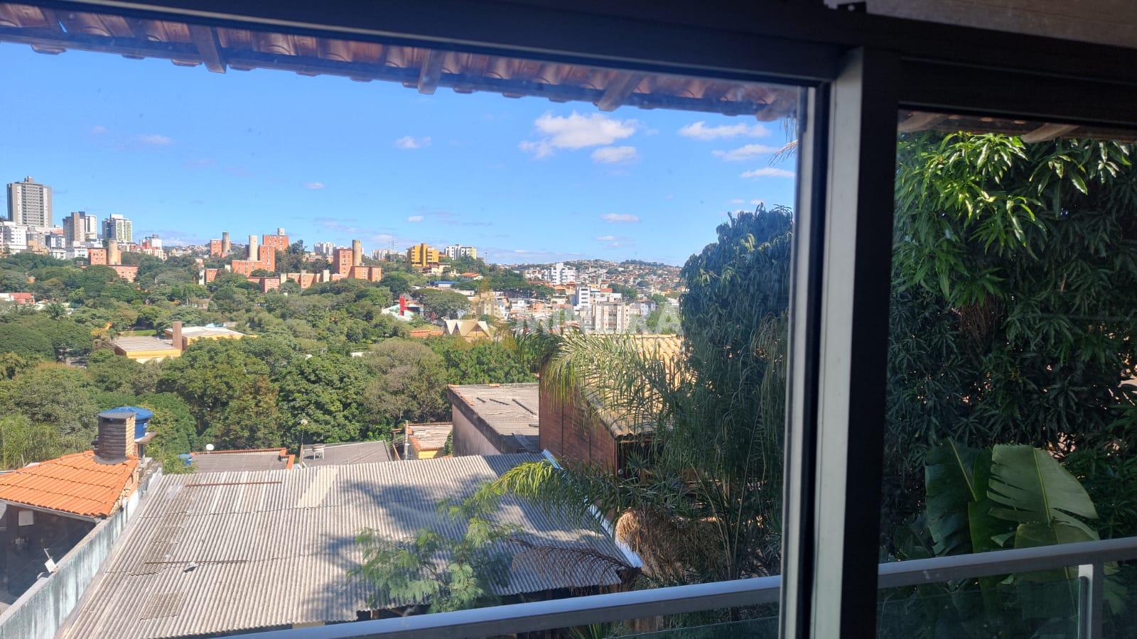 Casa a Venda 2 Quartos e 1 semi suite, 1 banheiro, 232 m&sup2;, Bairro Hava&iacute;/BH Rua Jamil Farah Belo Horizonte - 