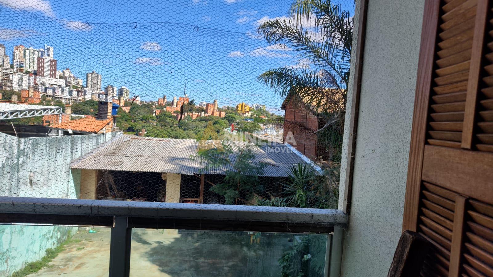 Casa a Venda 2 Quartos e 1 semi suite, 1 banheiro, 232 m&sup2;, Bairro Hava&iacute;/BH Rua Jamil Farah Belo Horizonte - 