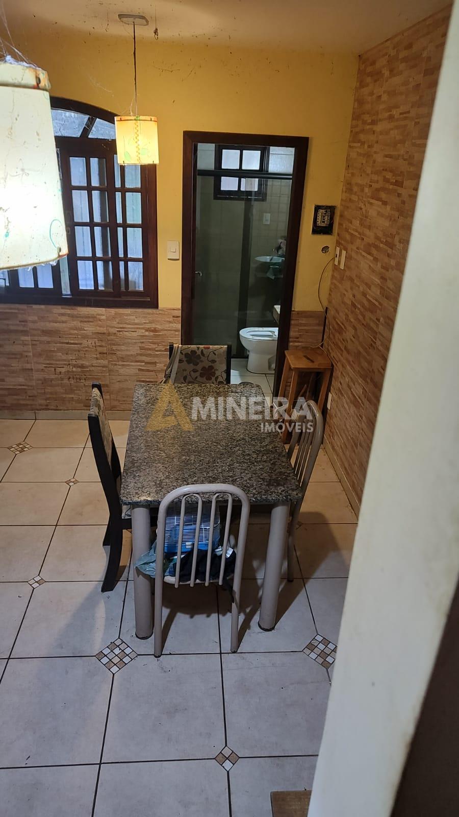 Casa a Venda 2 Quartos e 1 semi suite, 1 banheiro, 232 m&sup2;, Bairro Hava&iacute;/BH Rua Jamil Farah Belo Horizonte - 