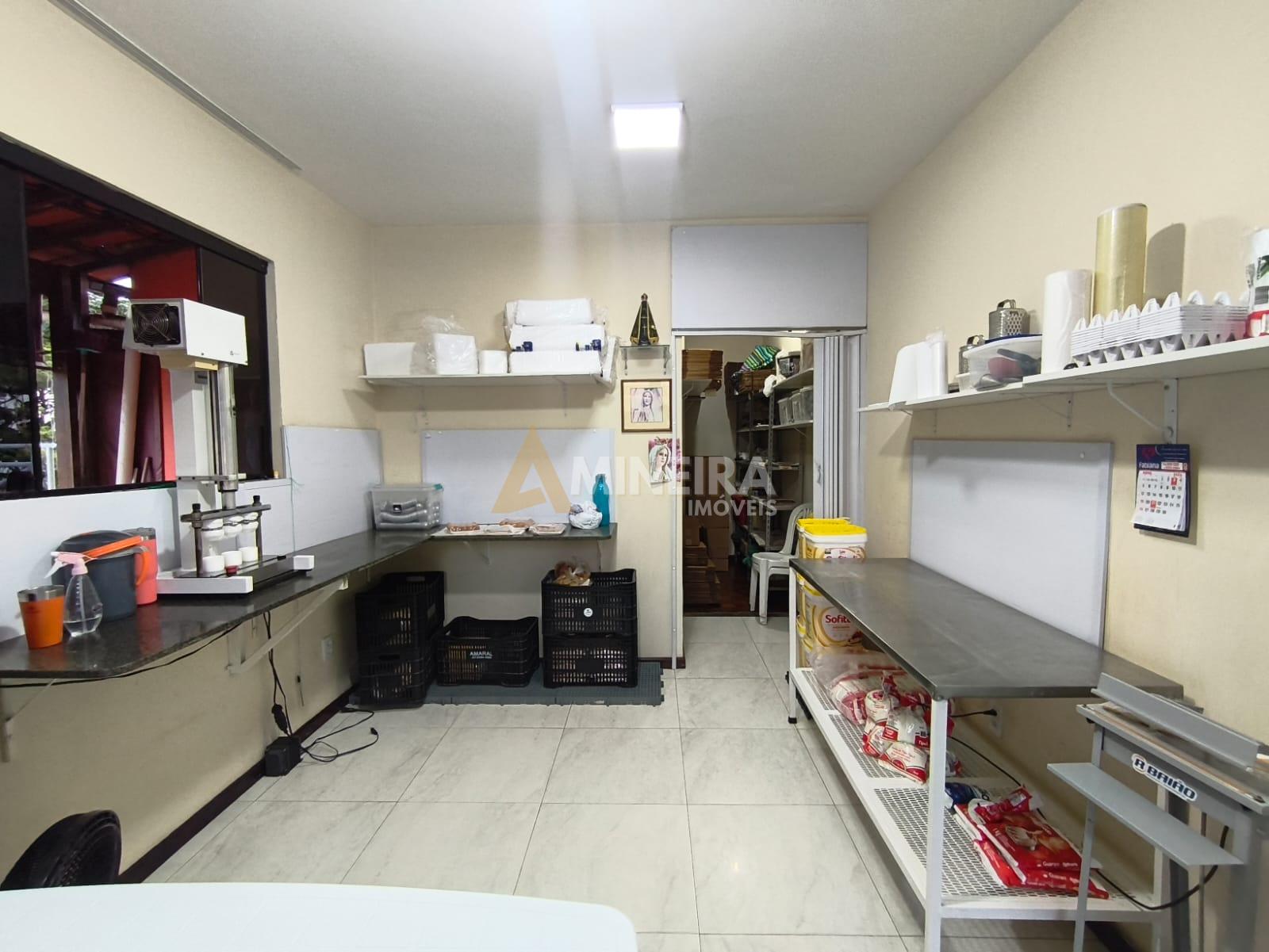 Cobertura a venda 3 quartos - 130mt&sup2;- Bairro Palmeiras/BH Avenida Dom João VI Belo Horizonte - 