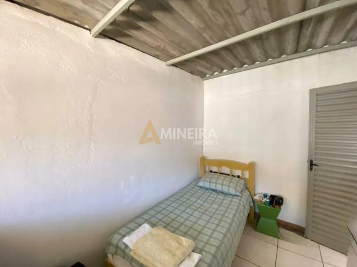 Casa a venda com 3 quartos 1 banheiros, 261m&sup2; Bairro Salgado Filho/BH Rua Camanducaia Belo Horizonte - 