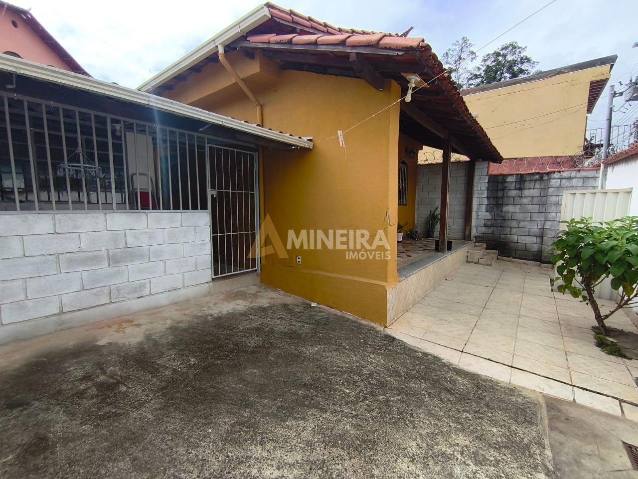 Casa a venda com 3 quartos 1 banheiros, 261m&sup2; Bairro Salgado Filho/BH Rua Camanducaia Belo Horizonte - 