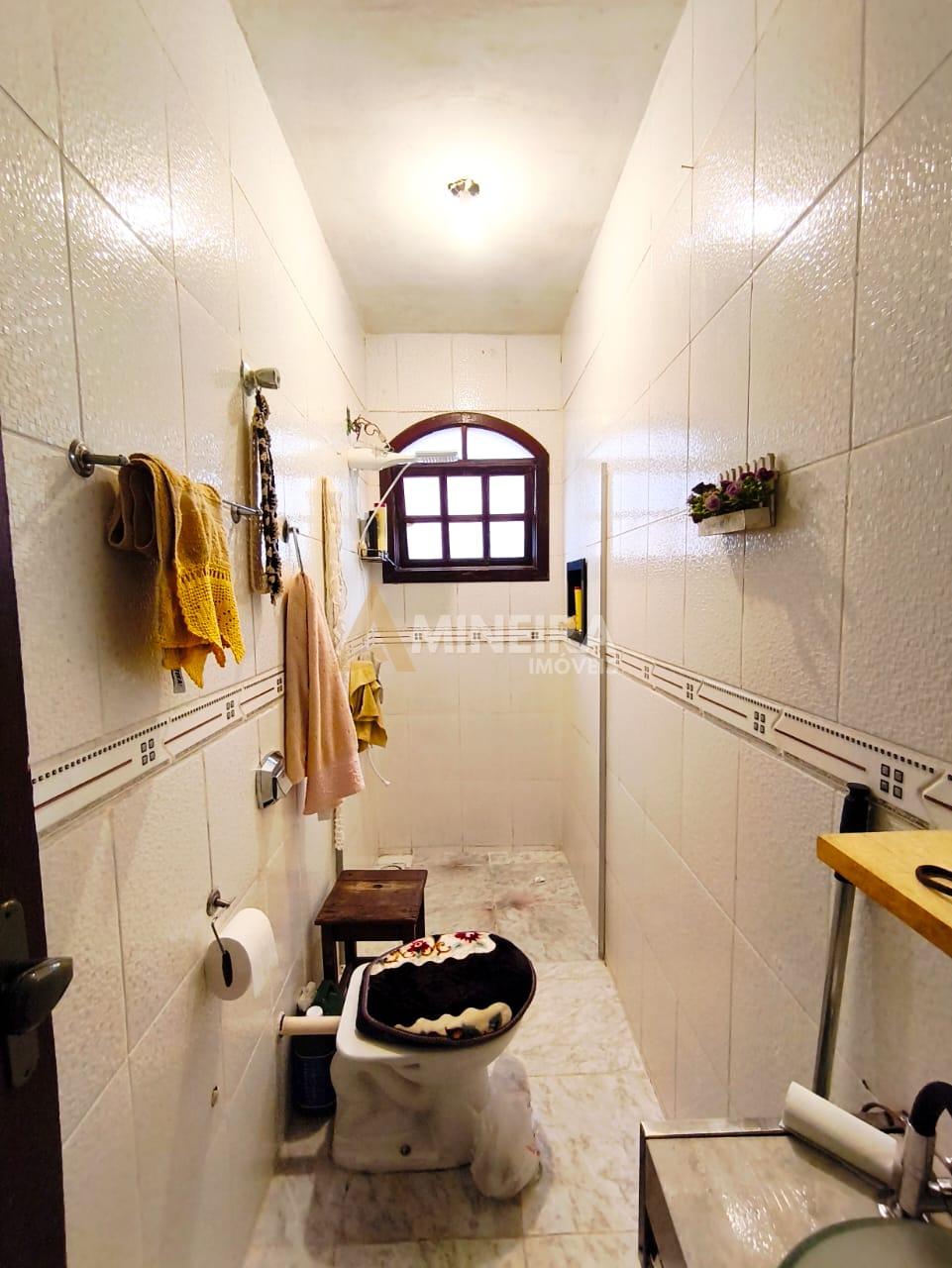 Casa 4 quartos, com mais 3 casas - Hava&iacute;/BH Rua Papoula Vermelha Belo Horizonte - 