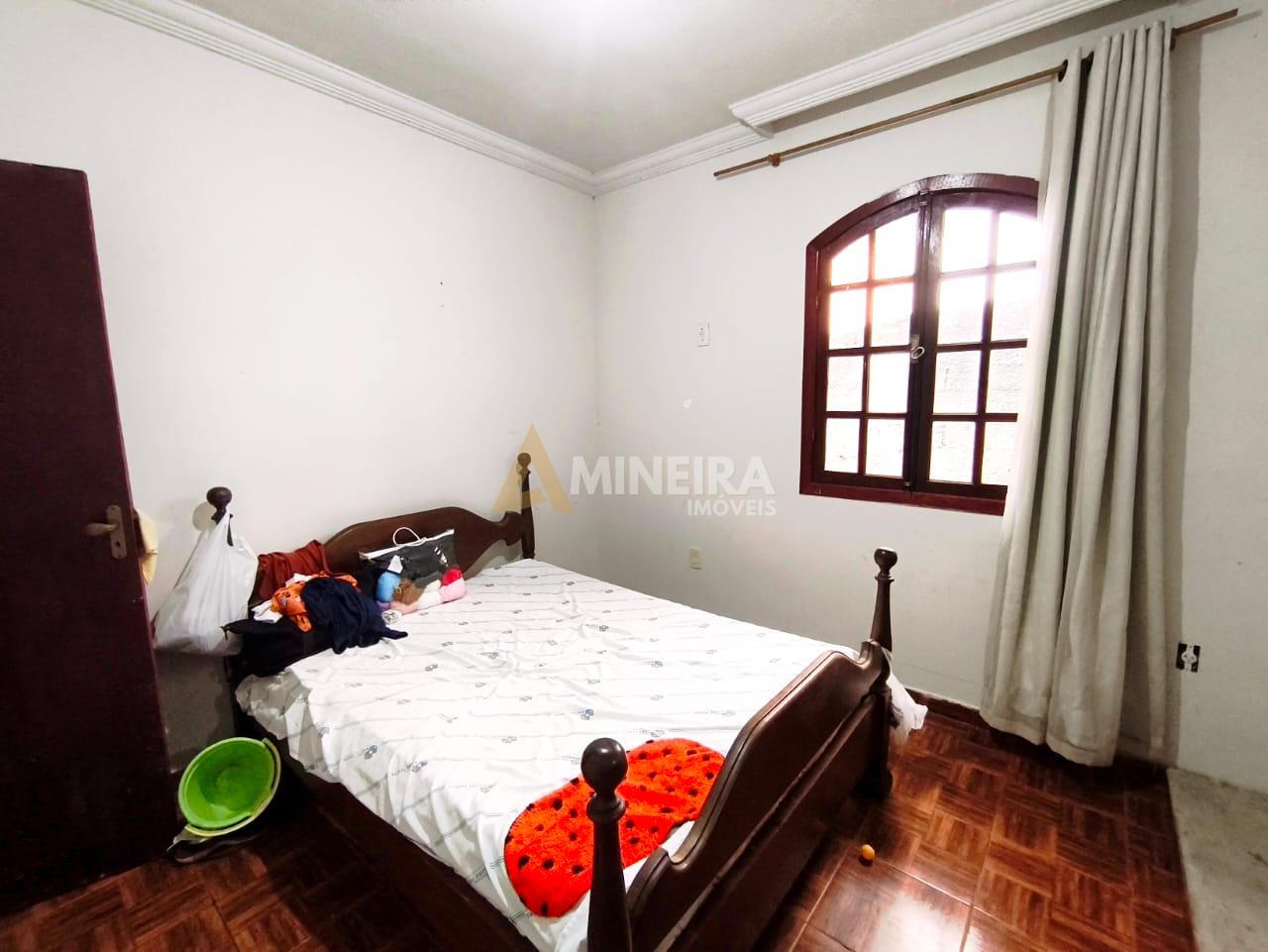 Casa 4 quartos, com mais 3 casas - Hava&iacute;/BH Rua Papoula Vermelha Belo Horizonte - 