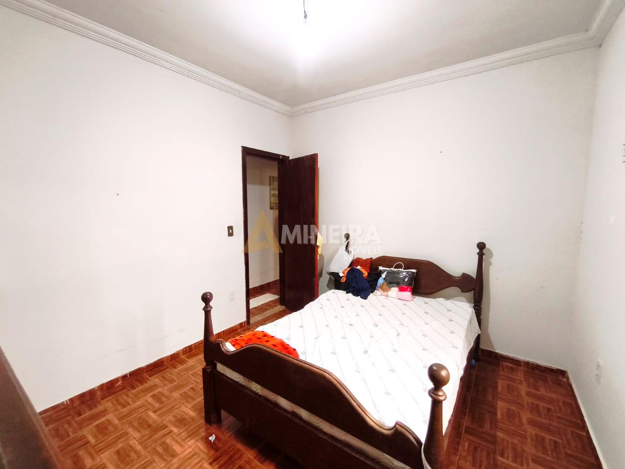 Casa 4 quartos, com mais 3 casas - Hava&iacute;/BH Rua Papoula Vermelha Belo Horizonte - 