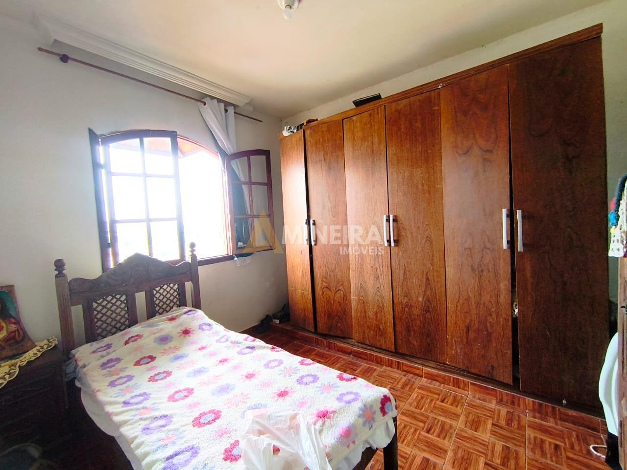 Casa 4 quartos, com mais 3 casas - Hava&iacute;/BH Rua Papoula Vermelha Belo Horizonte - 