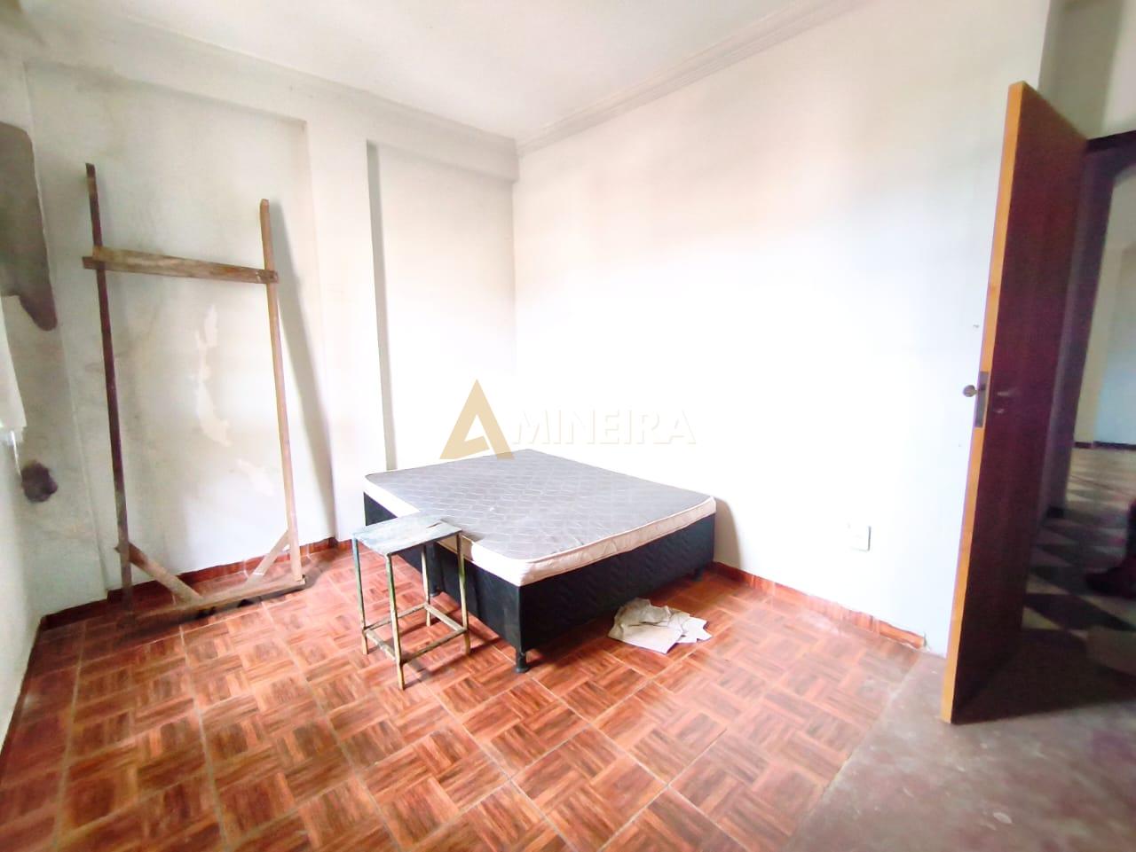 Casa 4 quartos, com mais 3 casas - Hava&iacute;/BH Rua Papoula Vermelha Belo Horizonte - 