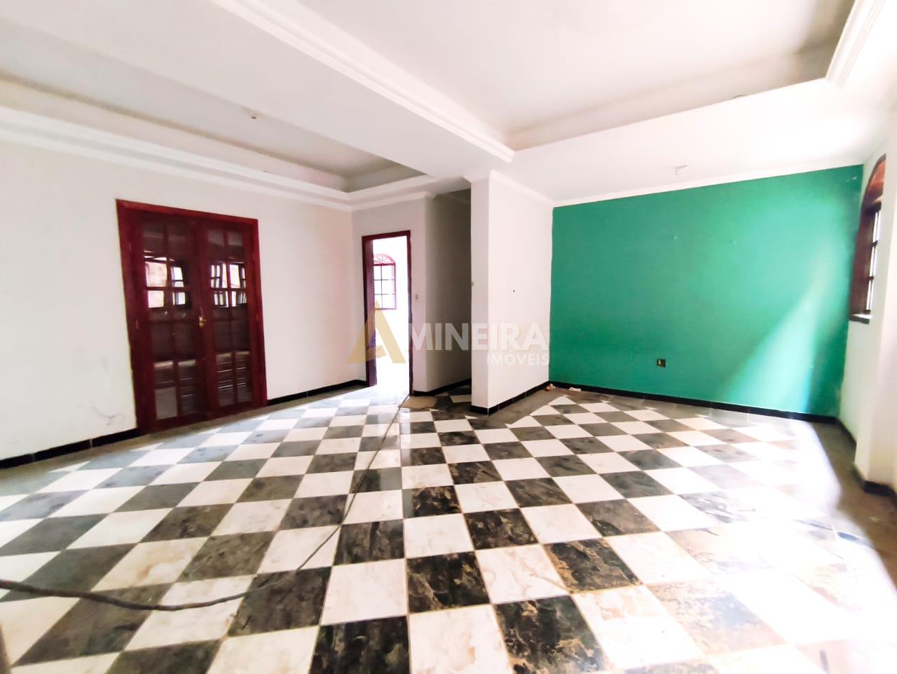 Casa 4 quartos, com mais 3 casas - Hava&iacute;/BH Rua Papoula Vermelha Belo Horizonte - 
