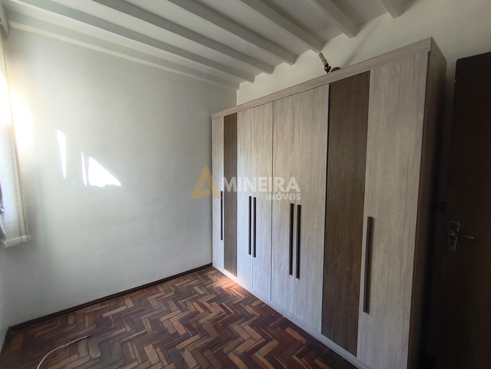 Apartamento para alugar, 3 quartos, &aacute;rea de servi&ccedil;o e 1 vaga, Bairro Hava&iacute;/BH Rua Maria Beatriz Belo Horizonte - 