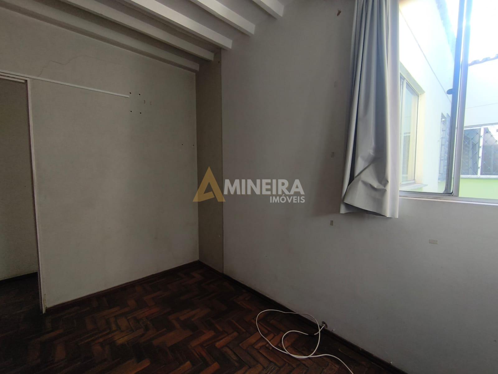 Apartamento para alugar, 3 quartos, &aacute;rea de servi&ccedil;o e 1 vaga, Bairro Hava&iacute;/BH Rua Maria Beatriz Belo Horizonte - 
