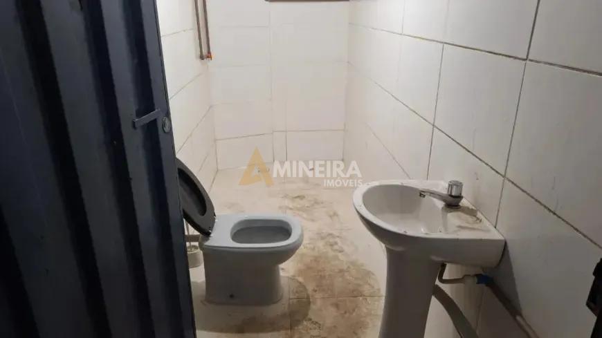 Galp&atilde;o para alugar 320mt&sup2; no Bairro das Industrias Rua José Pinto do Nascimento Belo Horizonte - 