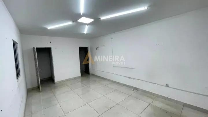 Galp&atilde;o para alugar 320mt&sup2; no Bairro das Industrias Rua José Pinto do Nascimento Belo Horizonte - 