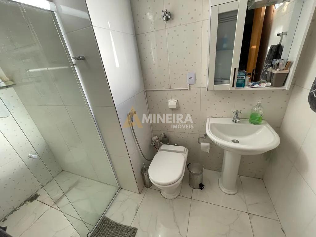 Casa para alugar 3 quartos, sendo 2 su&iacute;tes - 240mt&sup2;- Bairro Bet&acirc;nia/BH Rua Brás Píres Belo Horizonte - 