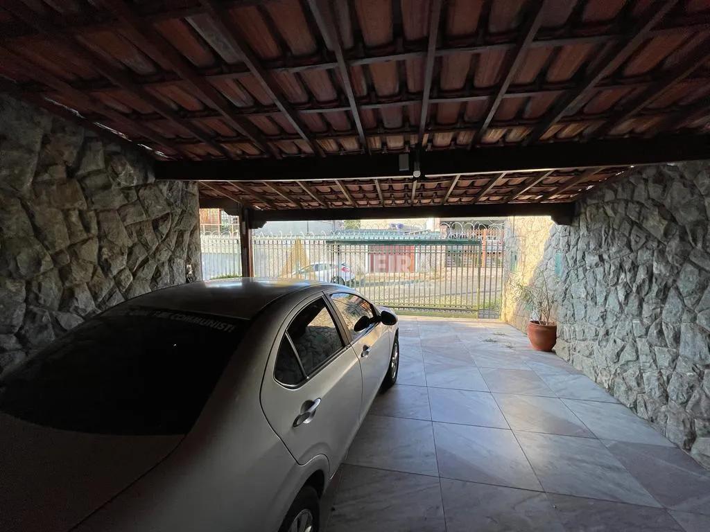 Casa para alugar 3 quartos, sendo 2 su&iacute;tes - 240mt&sup2;- Bairro Bet&acirc;nia/BH Rua Brás Píres Belo Horizonte - 