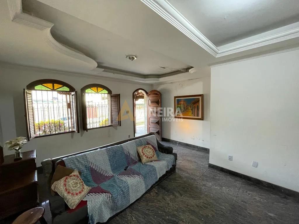 Casa para alugar 3 quartos, sendo 2 su&iacute;tes - 240mt&sup2;- Bairro Bet&acirc;nia/BH Rua Brás Píres Belo Horizonte - 