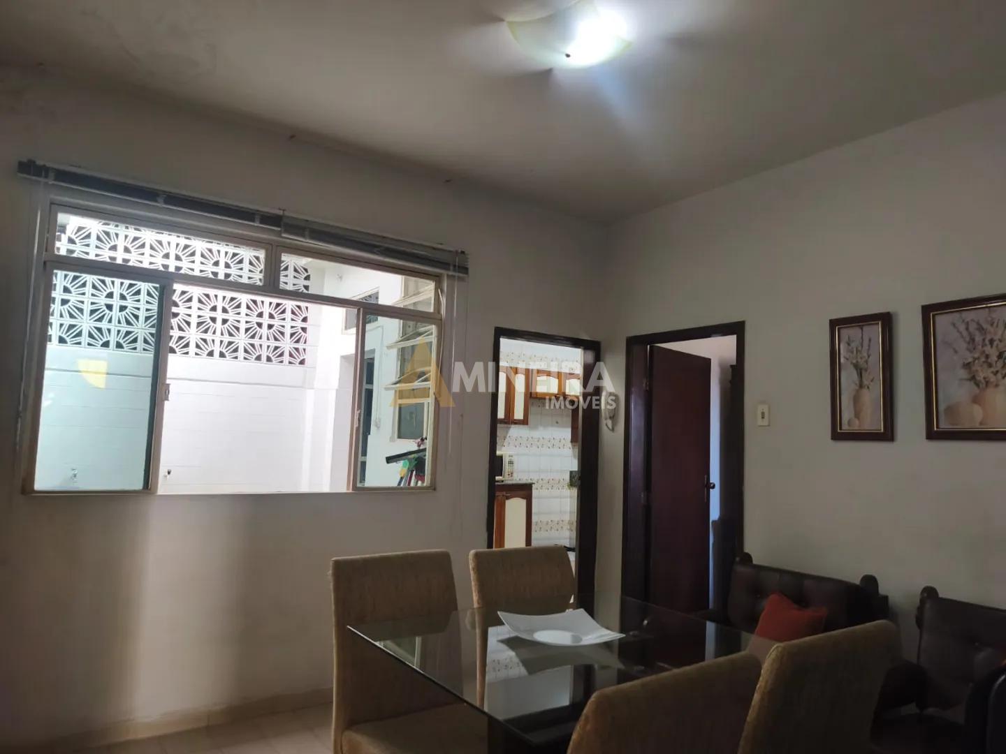 Casa a venda 3 quartos, 1 su&iacute;te, piscina e quadra-Novo Eldorado/BH Rua Jeupira Contagem - 