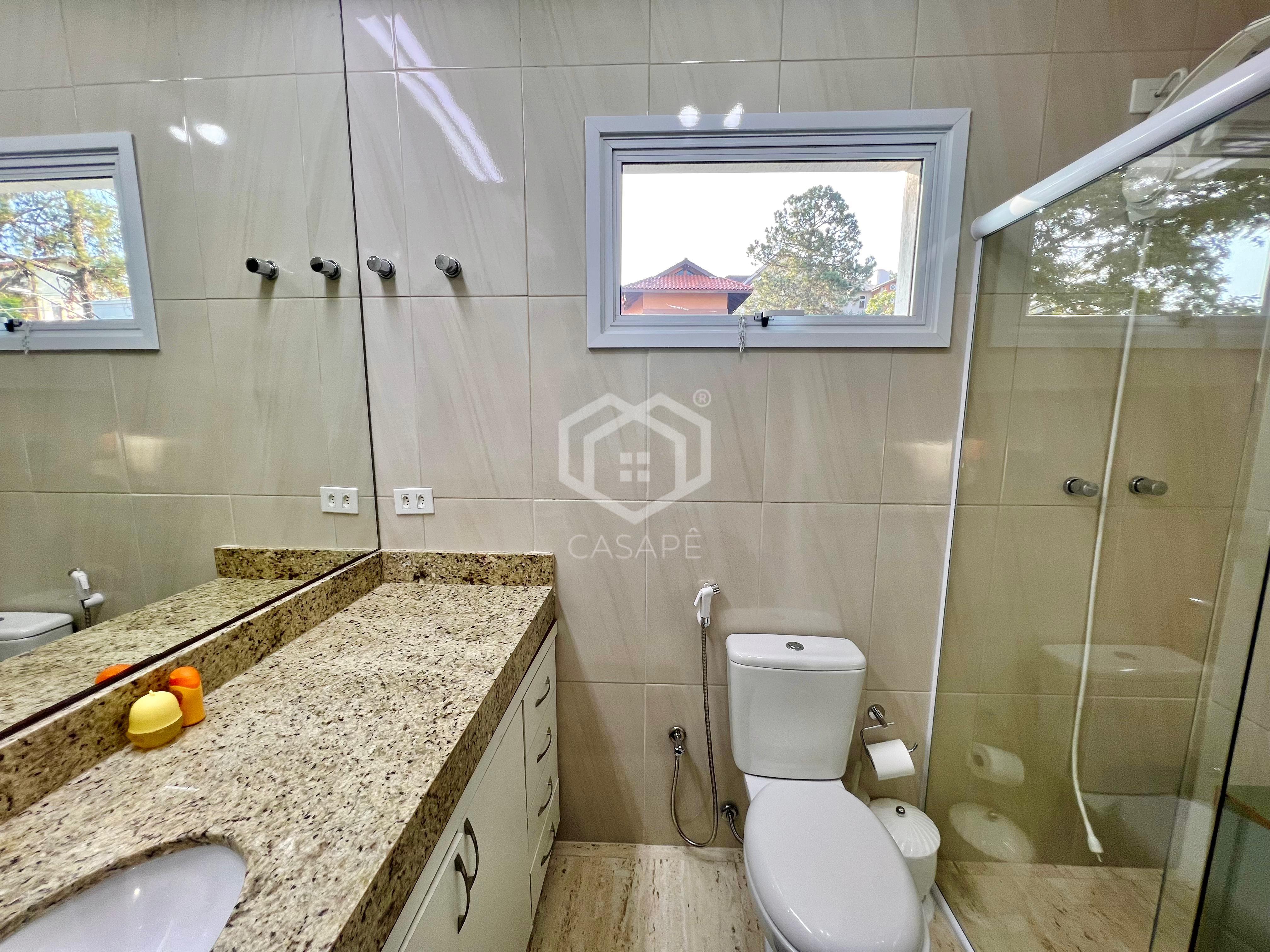Excelente casa para sua fam&iacute;lia em Alphaville SP Alameda Sarapuí Santana de Parnaíba - 