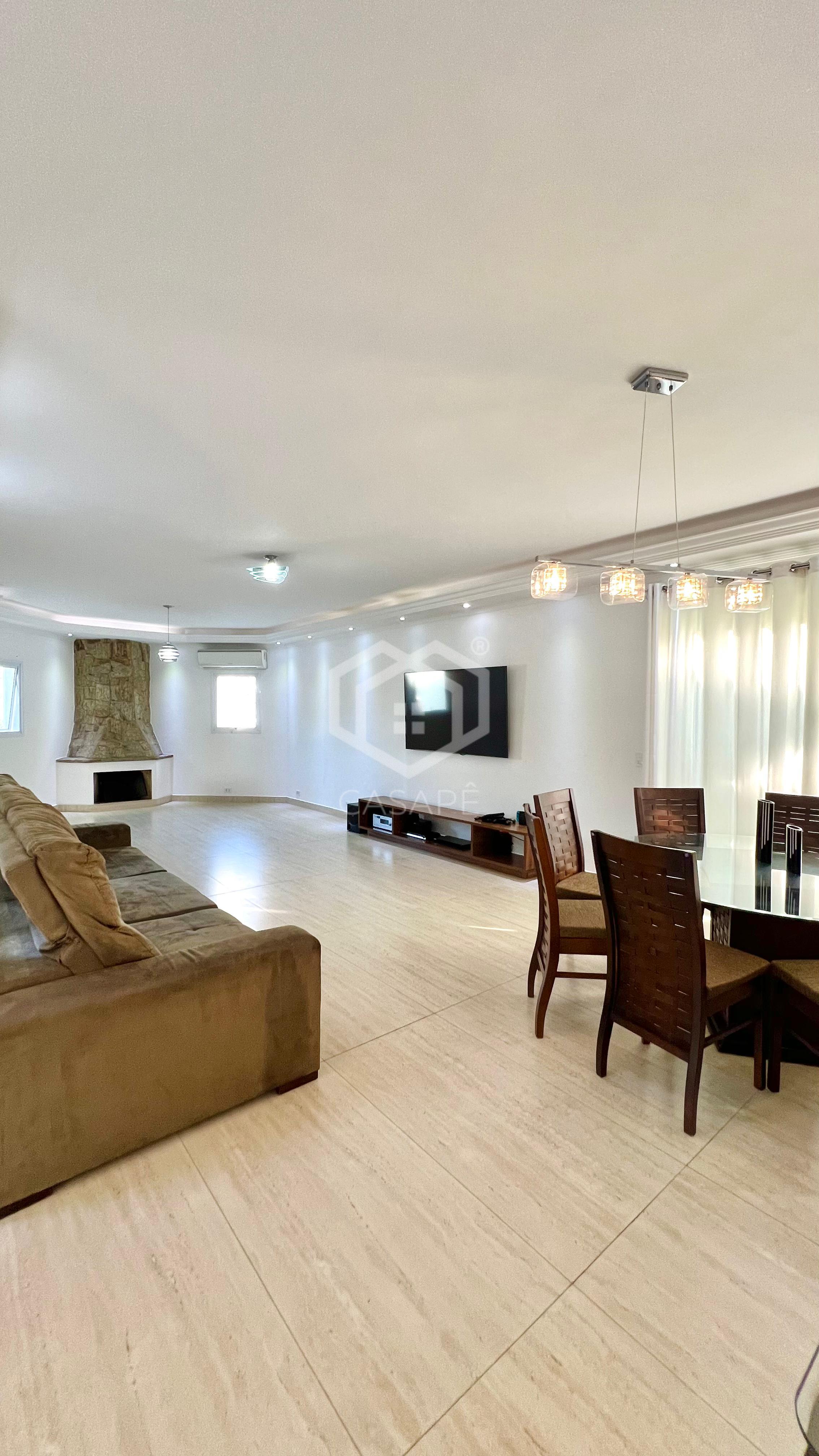 Excelente casa para sua fam&iacute;lia em Alphaville SP Alameda Sarapuí Santana de Parnaíba - 