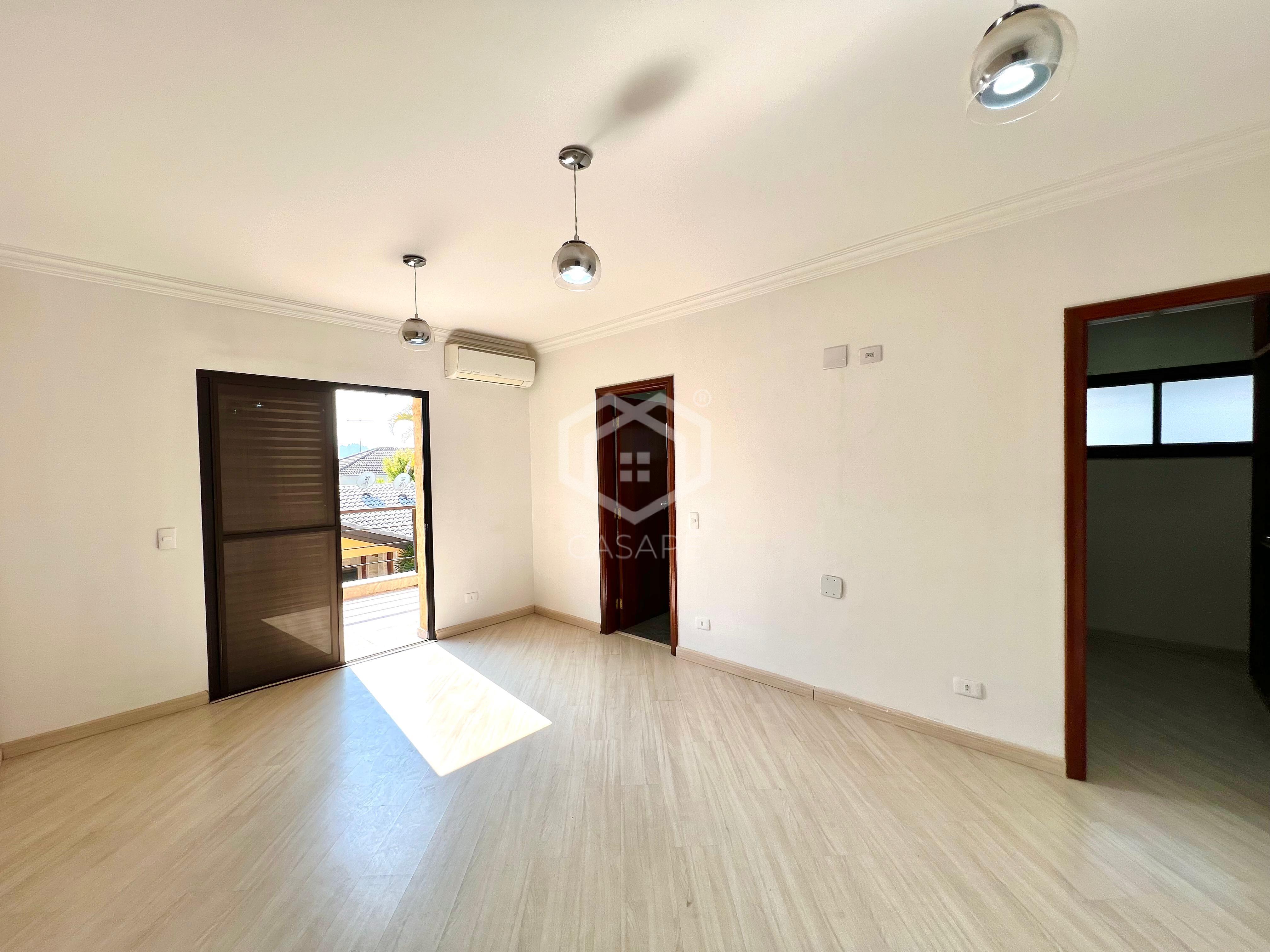 Melville - Casa Sensacional com Excelente localiza&ccedil;&atilde;o Rua Ipê Santana de Parnaíba - 