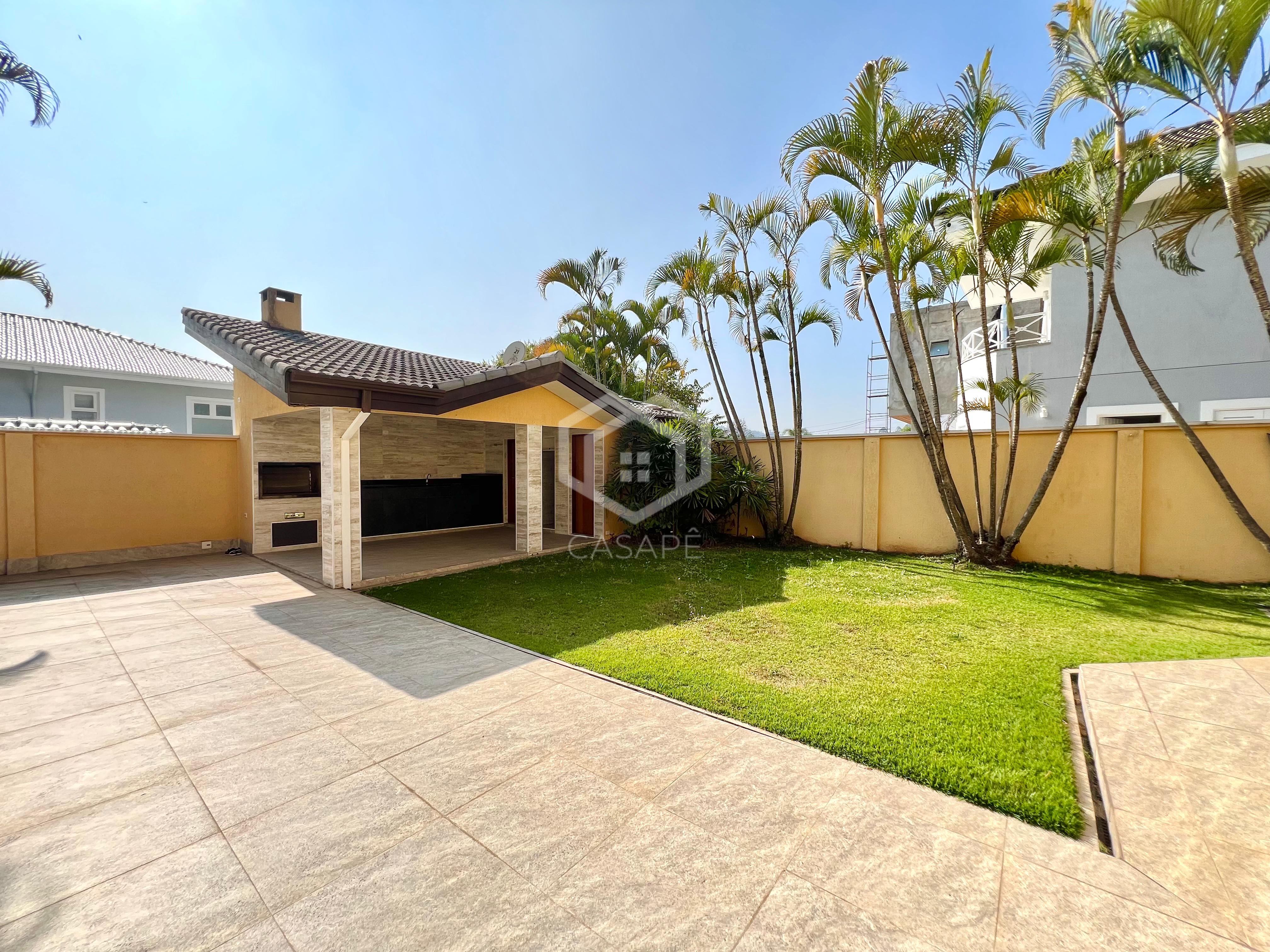 Melville - Casa Sensacional com Excelente localiza&ccedil;&atilde;o Rua Ipê Santana de Parnaíba - 