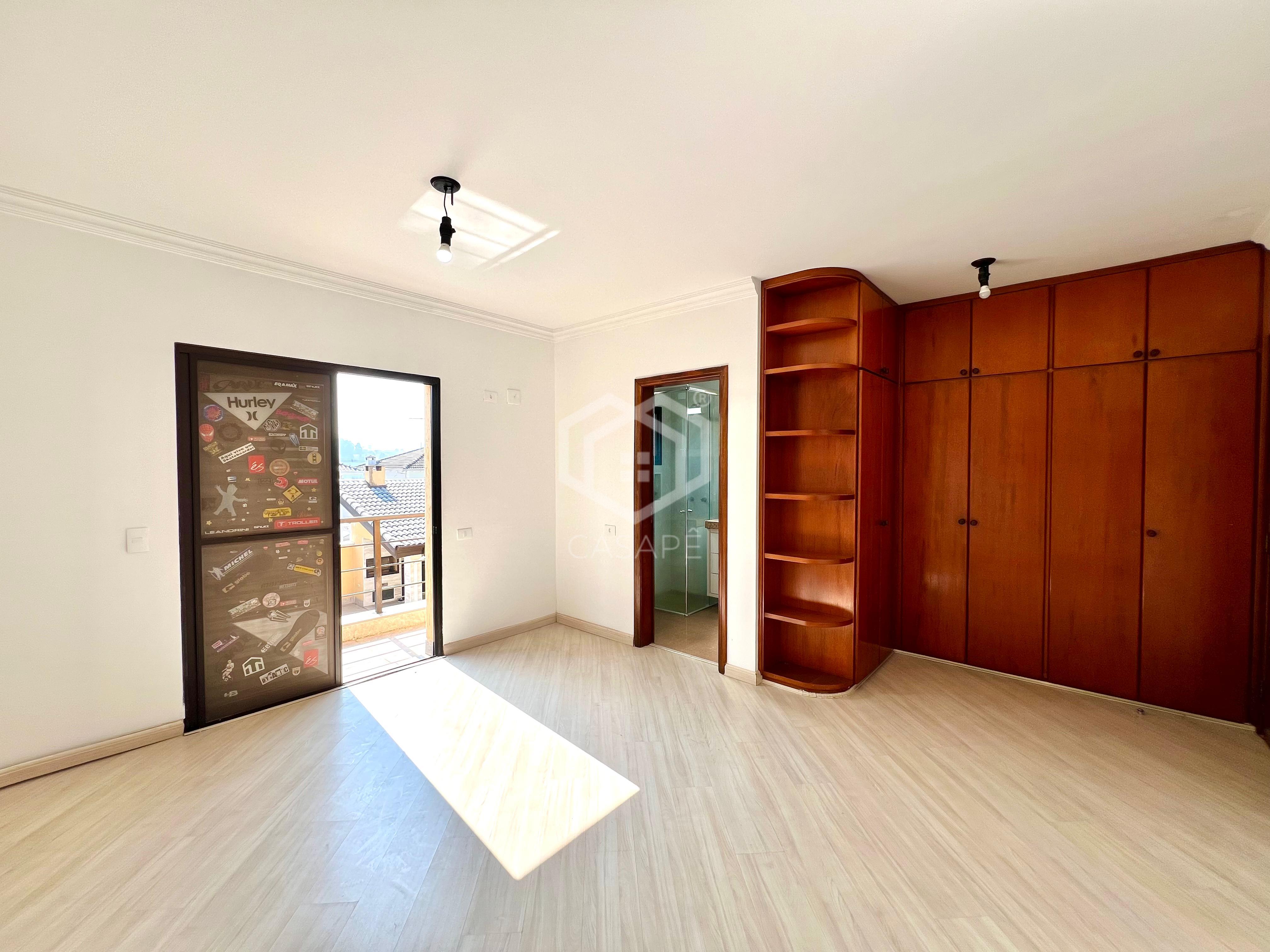 Melville - Casa Sensacional com Excelente localiza&ccedil;&atilde;o Rua Ipê Santana de Parnaíba - 
