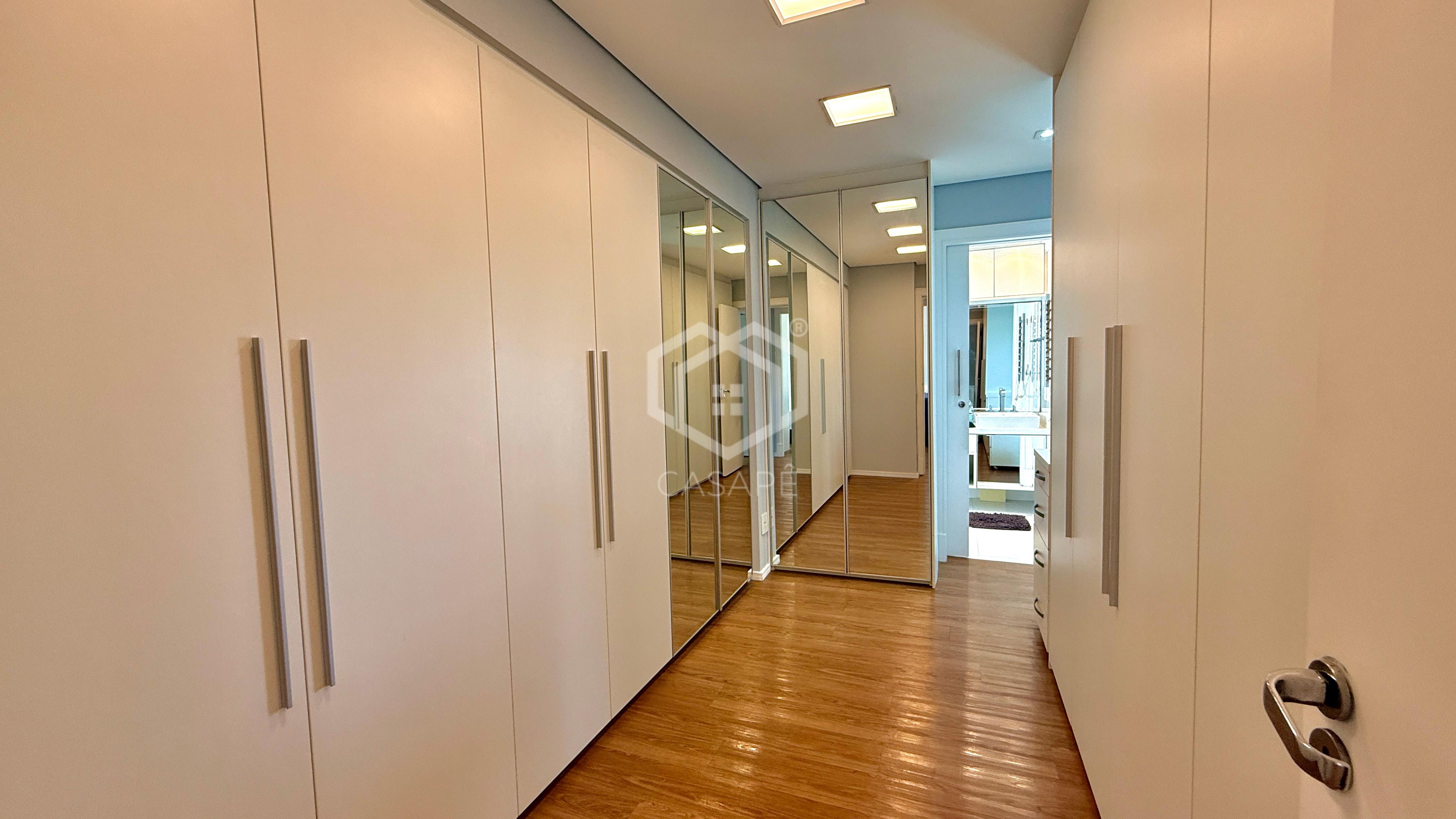 Ed. Eredit&aacute; - mobiliado e decorado, com vista permanente para a mata Alameda América Santana de Parnaíba - 
