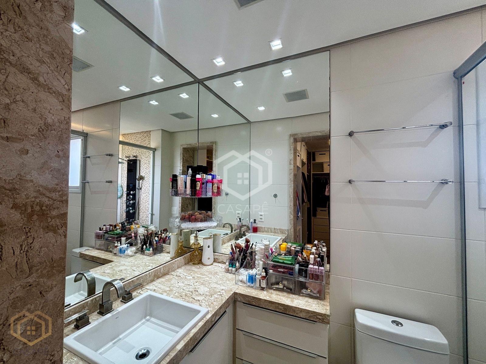Lumina Gramercy Park em Alphaville-SP - Duplex com 3 su&iacute;tes e elevador privativo Avenida Parkinson Barueri - 