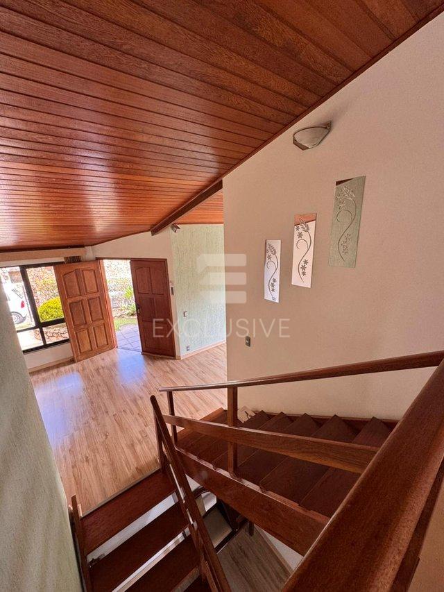 Casa com 3 dormitórios à venda, 207 m² por R$ 1.160.000- Vale dos Pinheiros- Nova Friburgo  Nova Friburgo - 
