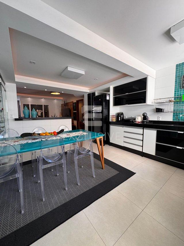 Apartamento com 3 dormitórios à venda, 175 m² por R$ 1.100.000 - Centro - Nova Friburgo/RJ - Nova Friburgo - 
