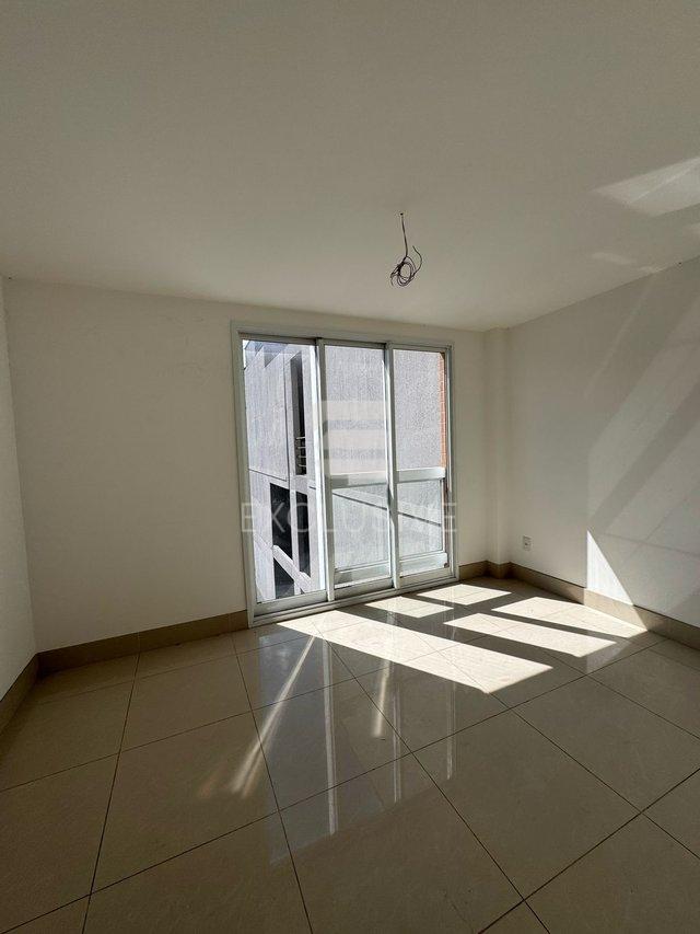 Apartamento Duplex com 2 dormitórios à venda,  por R$ 800.000 - Centro - Nova Friburgo - 