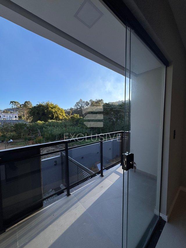 Casa com 3 dormitórios à venda, 156 m² por R$ 890.000 - Braunes - Nova Friburgo/RJ - Nova Friburgo - 