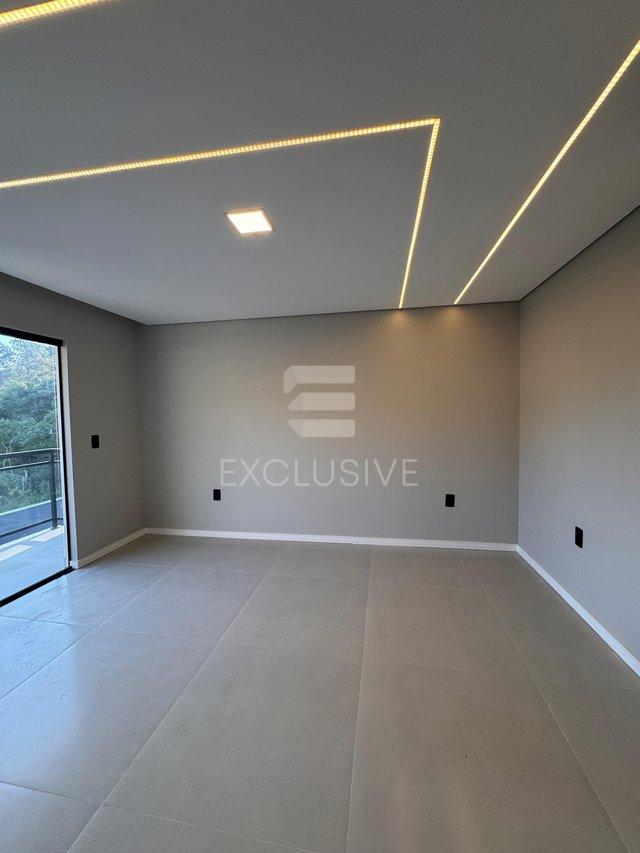 Casa com 3 dormitórios à venda, 156 m² por R$ 890.000 - Braunes - Nova Friburgo/RJ - Nova Friburgo - 