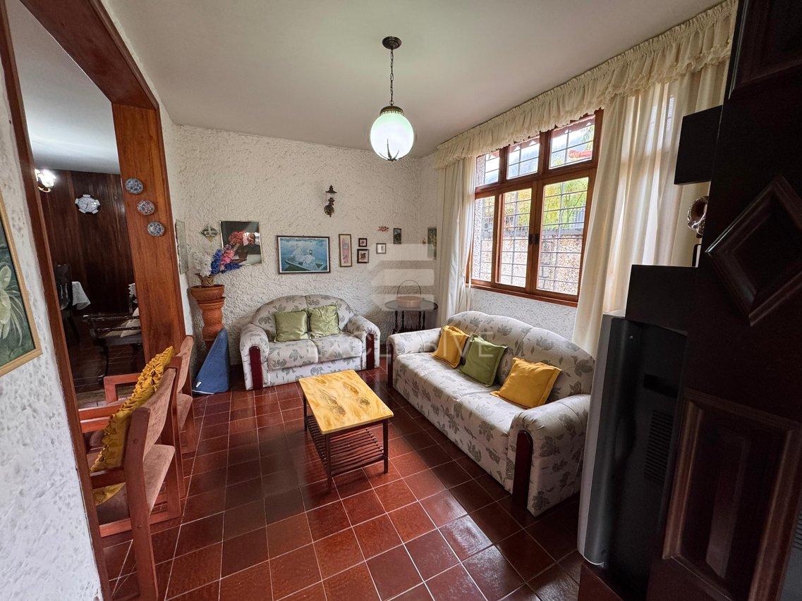 Casa com 3 dormitórios à venda, 258,40 m² por R$ 1.200.000 - Cônego - Nova Friburgo/RJ - Nova Friburgo - 