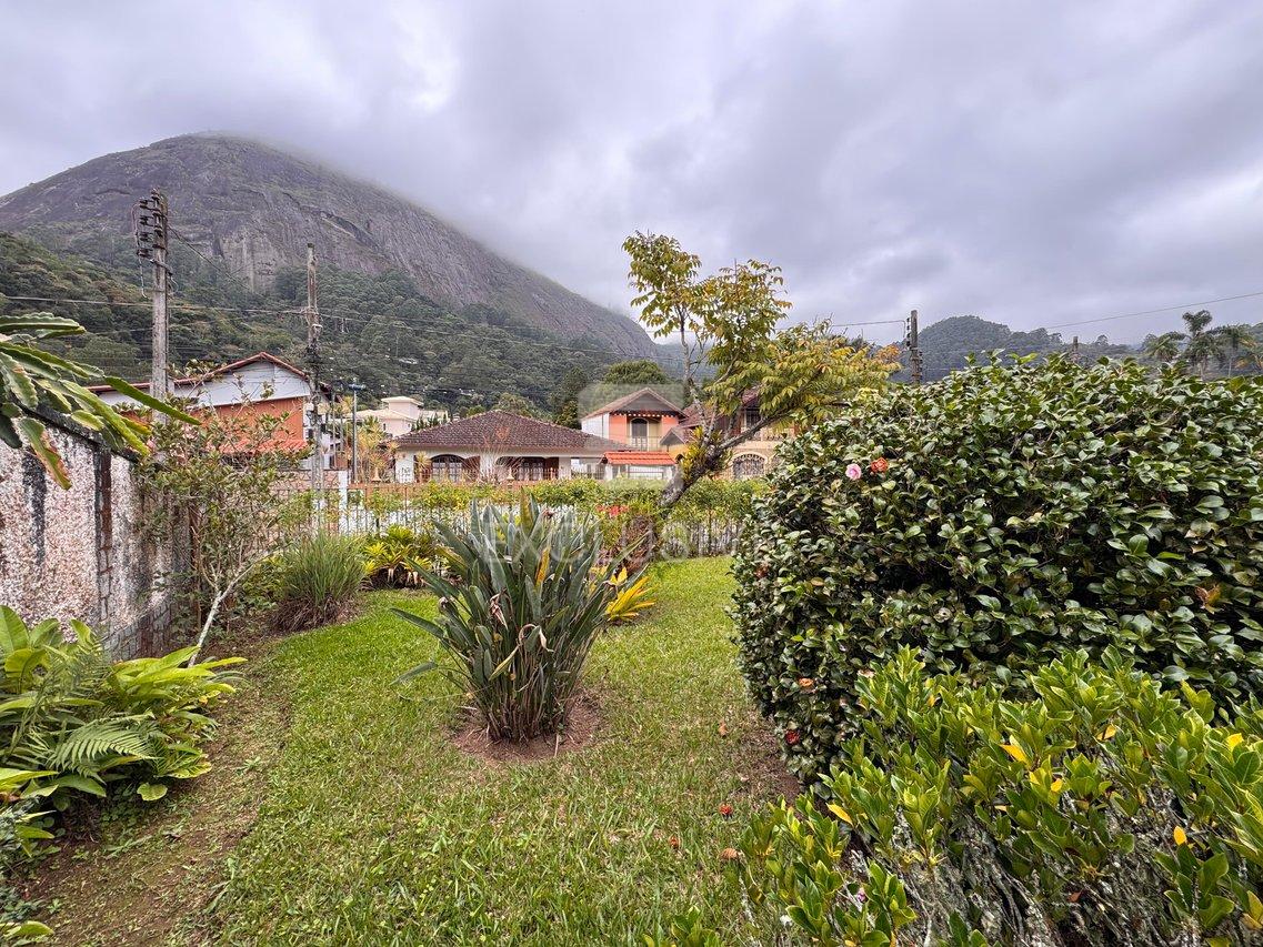 Casa com 3 dormitórios à venda, 258,40 m² por R$ 1.200.000 - Cônego - Nova Friburgo/RJ - Nova Friburgo - 