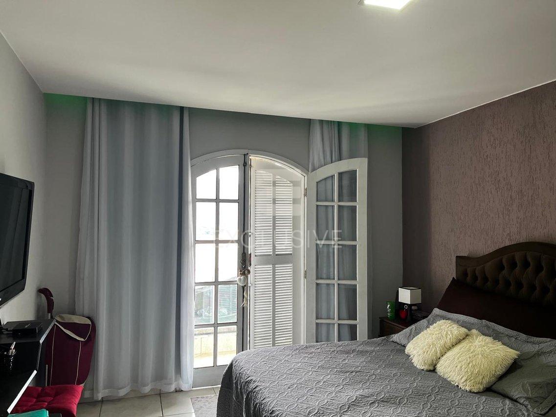 Excelente casa 3 quartos - R$520.000,00 - Sitio são Luiz - Nova Friburgo Rua Margarida Nova Friburgo - 