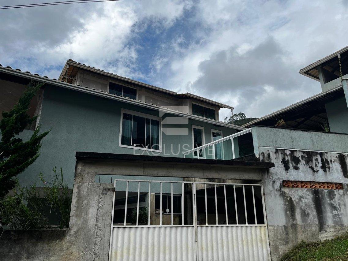 Excelente casa 3 quartos - R$520.000,00 - Sitio são Luiz - Nova Friburgo Rua Margarida Nova Friburgo - 