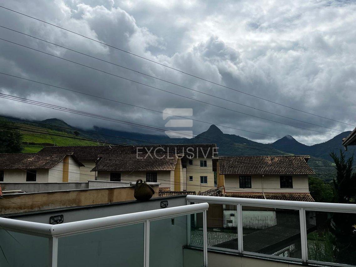 Excelente casa 3 quartos - R$520.000,00 - Sitio são Luiz - Nova Friburgo Rua Margarida Nova Friburgo - 