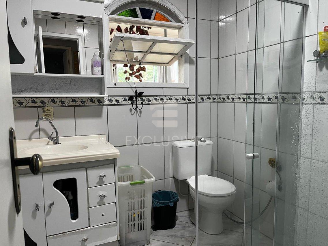 Excelente casa 3 quartos - R$520.000,00 - Sitio são Luiz - Nova Friburgo Rua Margarida Nova Friburgo - 
