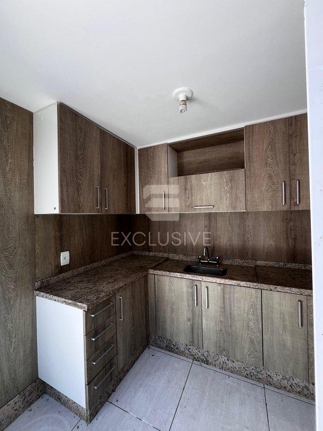 Casa com 2 dormitórios à venda, 70 m² por R$ 320.000,00 - Olaria - Nova Friburgo/RJ - Nova Friburgo - 