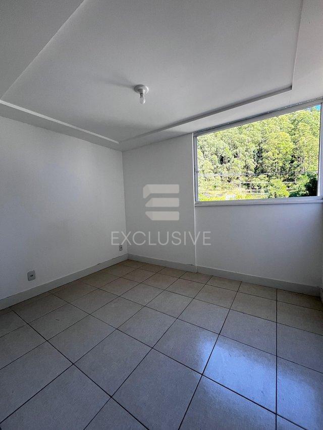 Casa com 2 dormitórios à venda, 70 m² por R$ 320.000,00 - Olaria - Nova Friburgo/RJ - Nova Friburgo - 