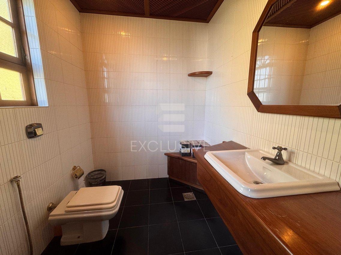 Casa com 4 dormitórios à venda, 445,8 m² por R$ 1.300.000, - Cônego - Nova Friburgo/RJ - Nova Friburgo - 