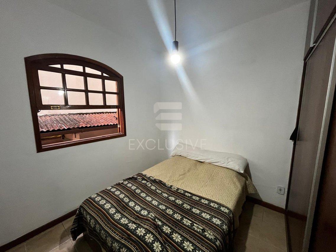 EXCELENTE CASA DE VILA 4 QUARTOS - CENTRO DE NOVA FRIBURGO - R$ 498.000,00 - Nova Friburgo - 