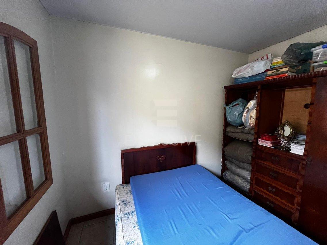EXCELENTE CASA DE VILA 4 QUARTOS - CENTRO DE NOVA FRIBURGO - R$ 498.000,00 - Nova Friburgo - 