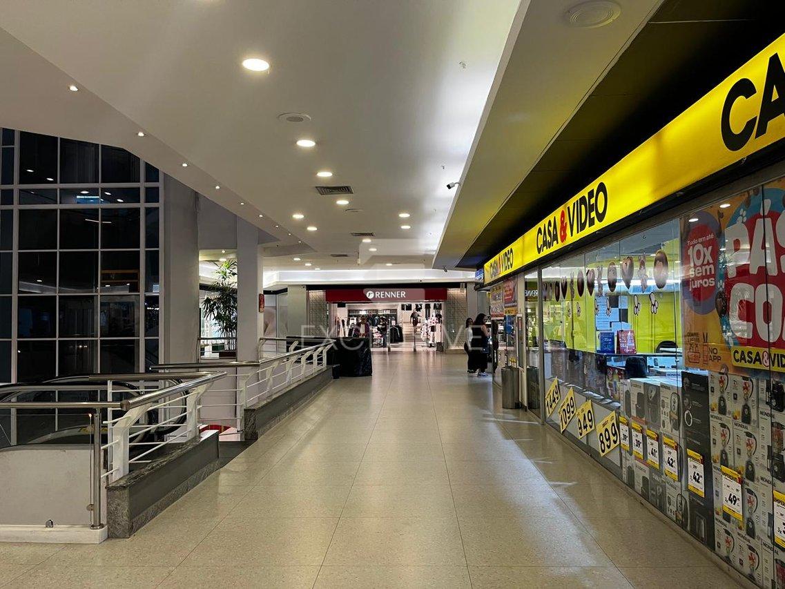 EXCELENTE LOJA PRA VENDA E LOCAÇÃO NO CENTRO DE NOVA FRIBURGO - Nova Friburgo - 