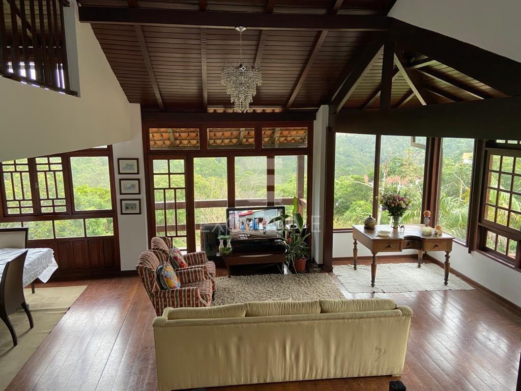 CASA SANTA ELISA - NOVA FRIBURGO - RJ R$ 1.600.000,00 - Nova Friburgo - 